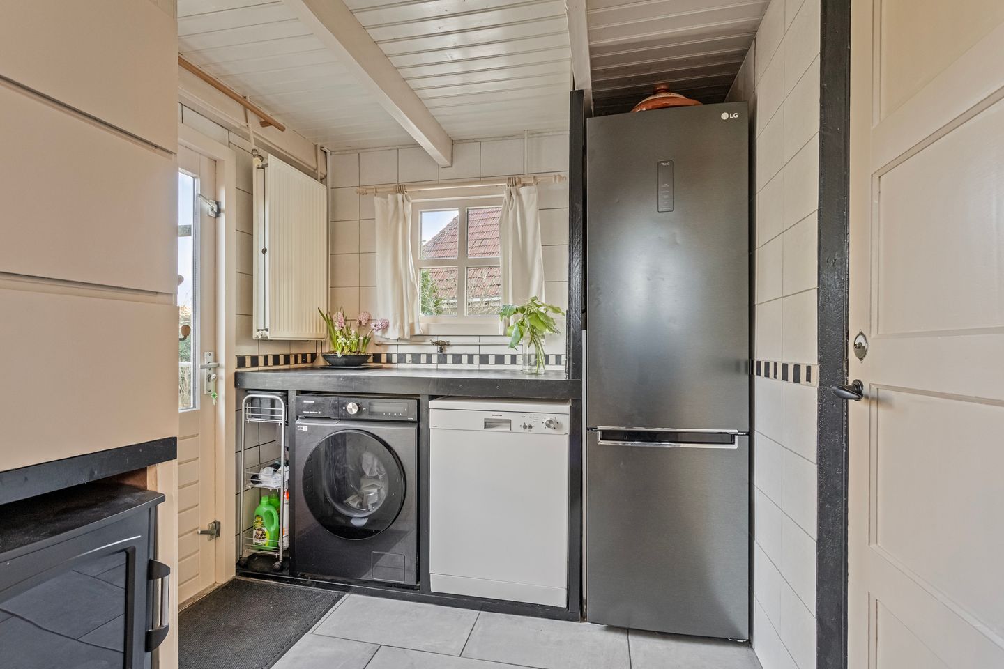 Photo 10 of Molestrjitte 17