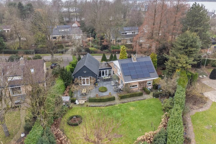 Foto 55 van Ameroever 64