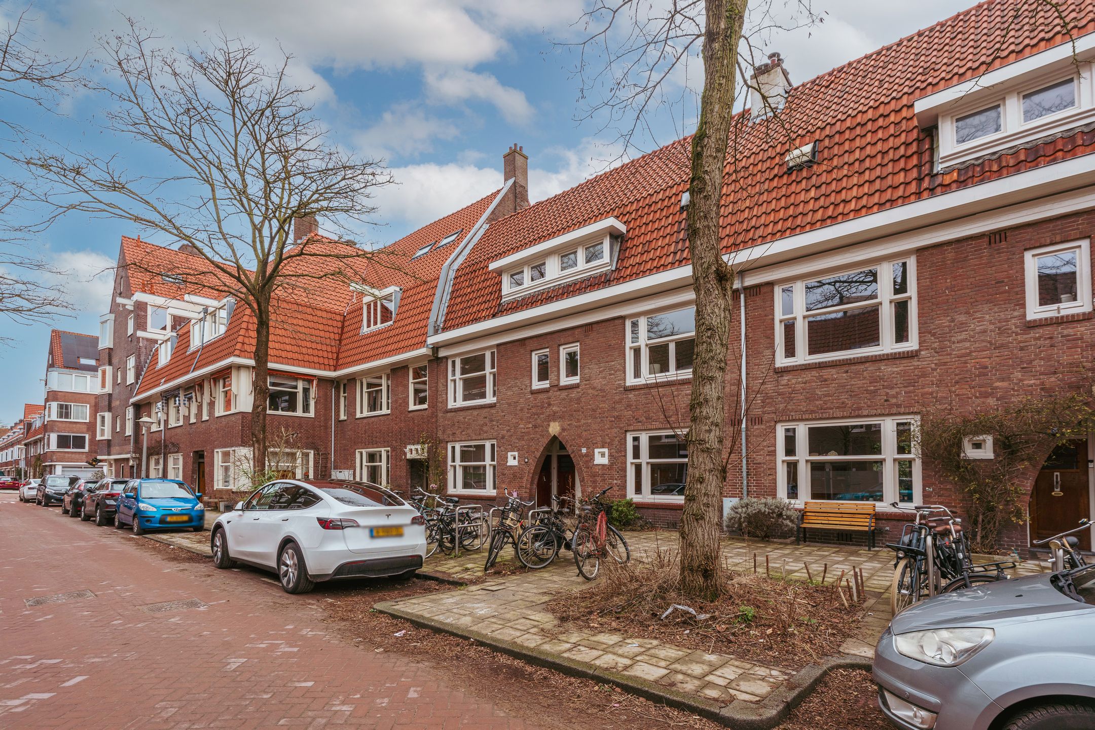 Photo 39 of Laplacestraat 59