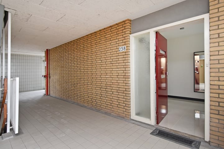 Photo 9 of Nieuwendamlaan 238