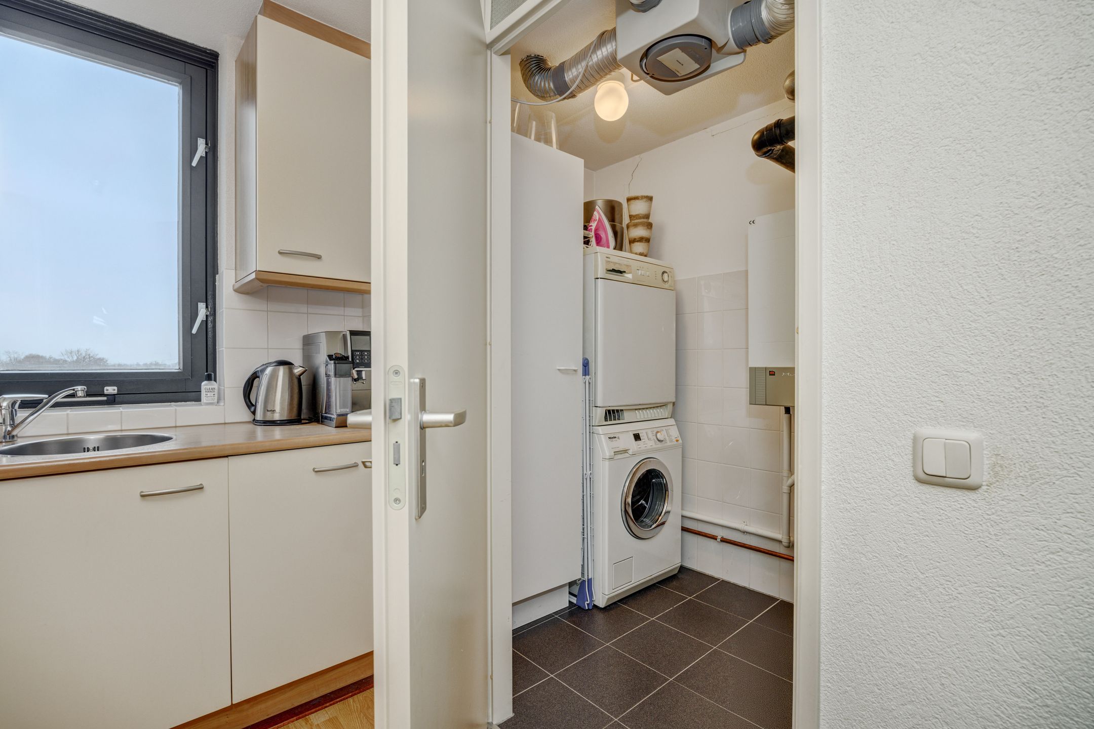 Foto 21 van Oostwal 233