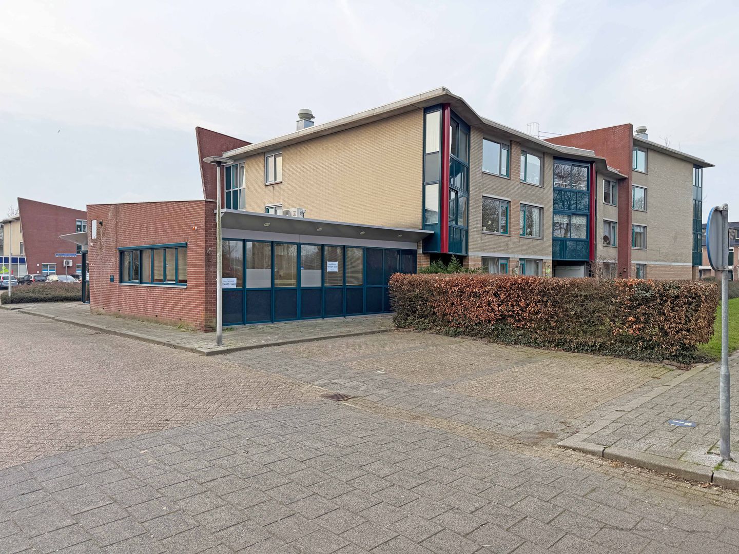 View photo 2 of Charley Tooropstraat 24