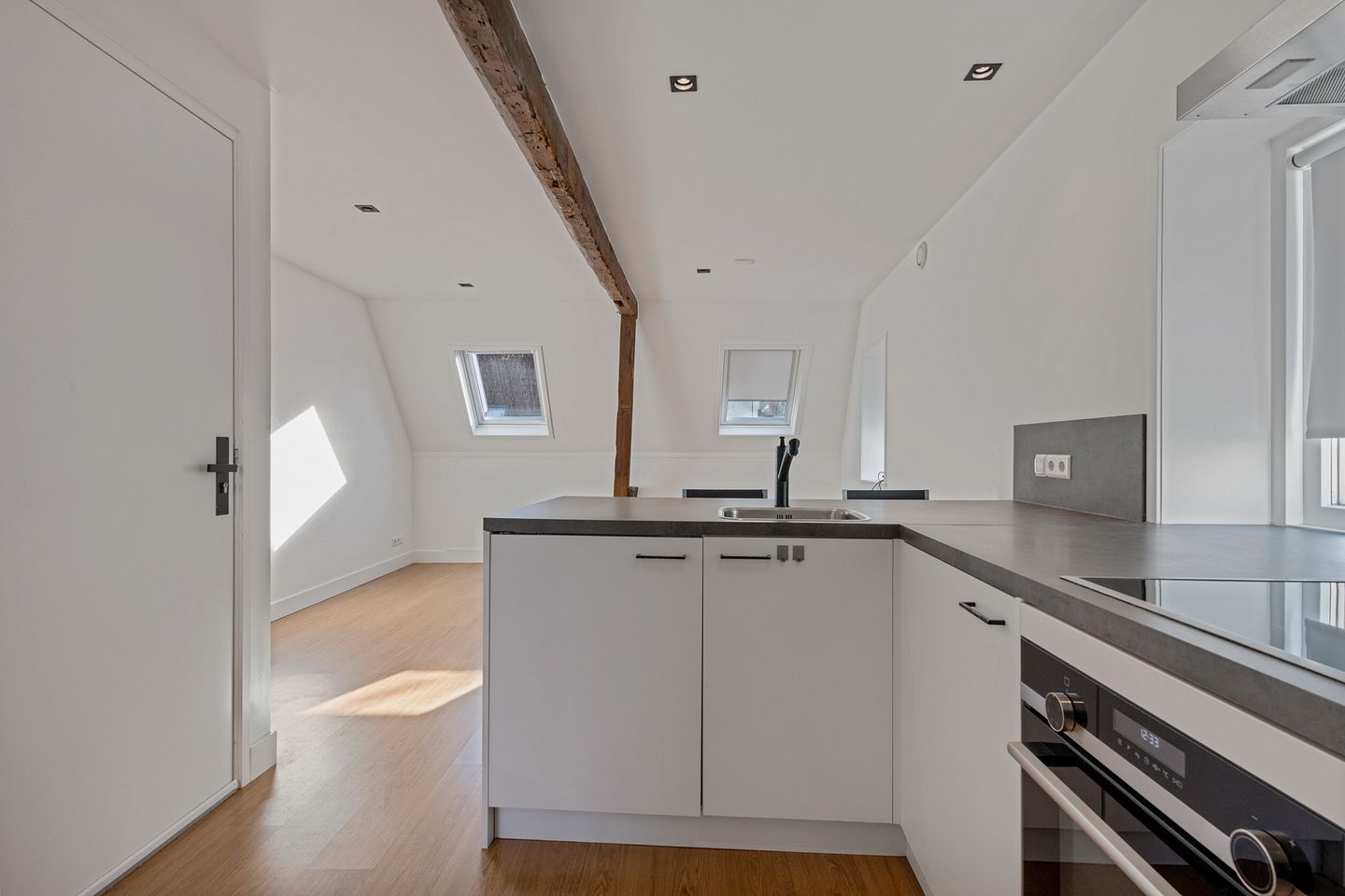 Foto 14 van Voorstraat 7