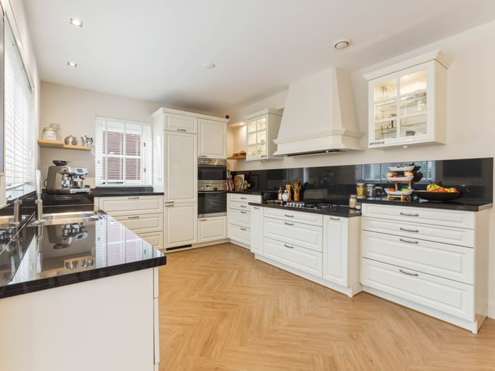 Photo 2 of Stinzenlaan Zuid 245