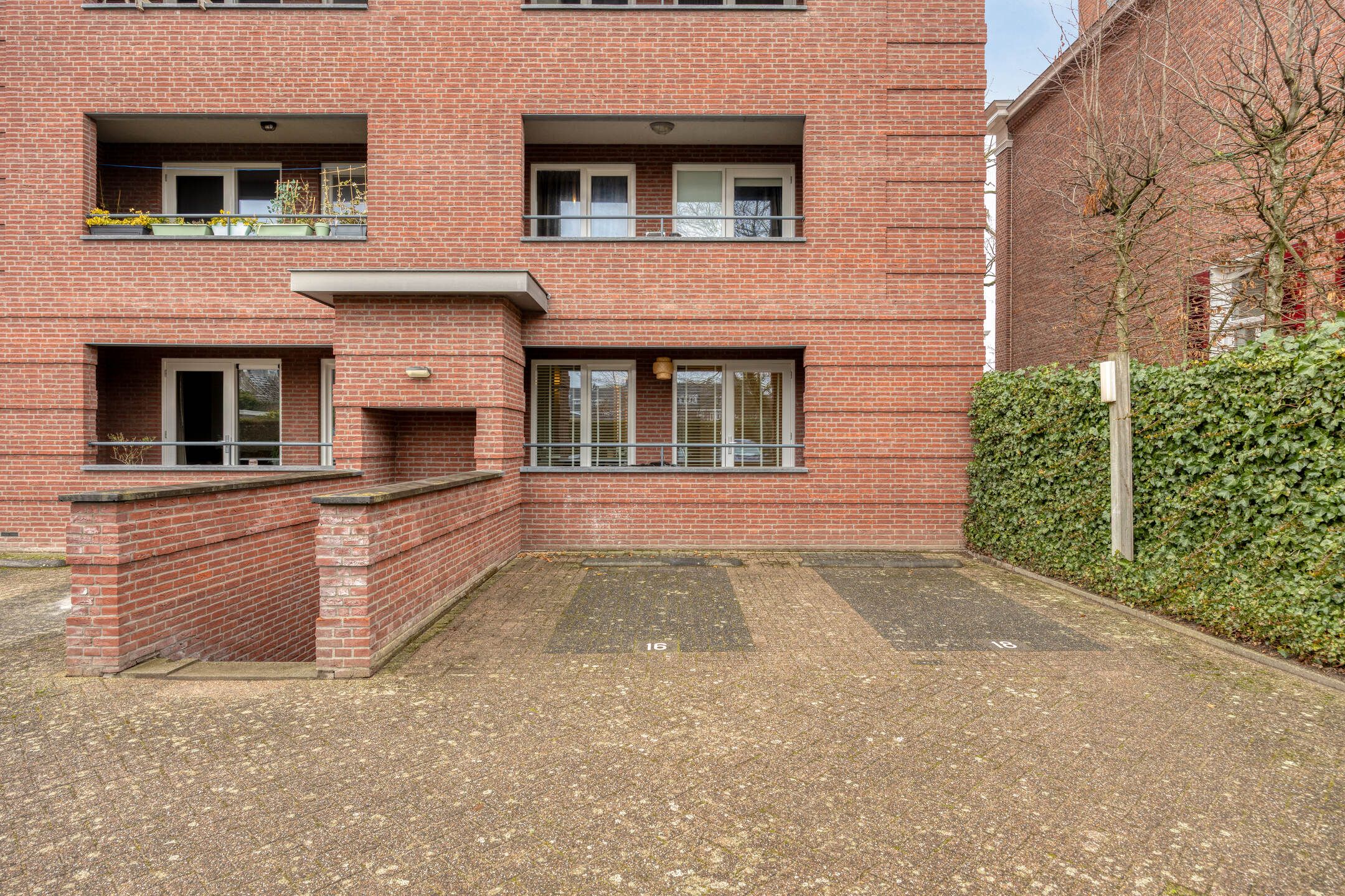 Photo 39 of Tongelresestraat 10