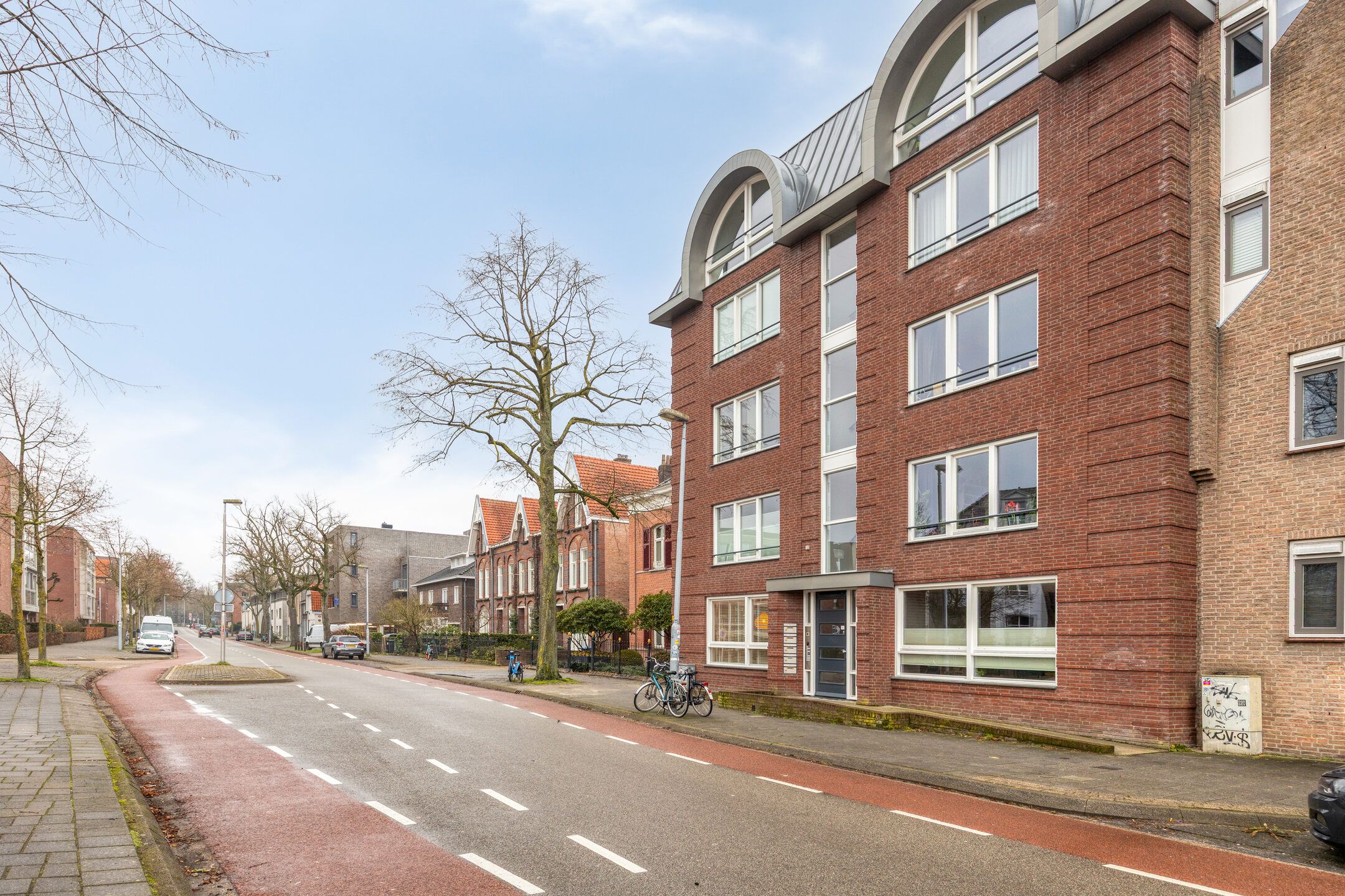 Photo 42 of Tongelresestraat 10