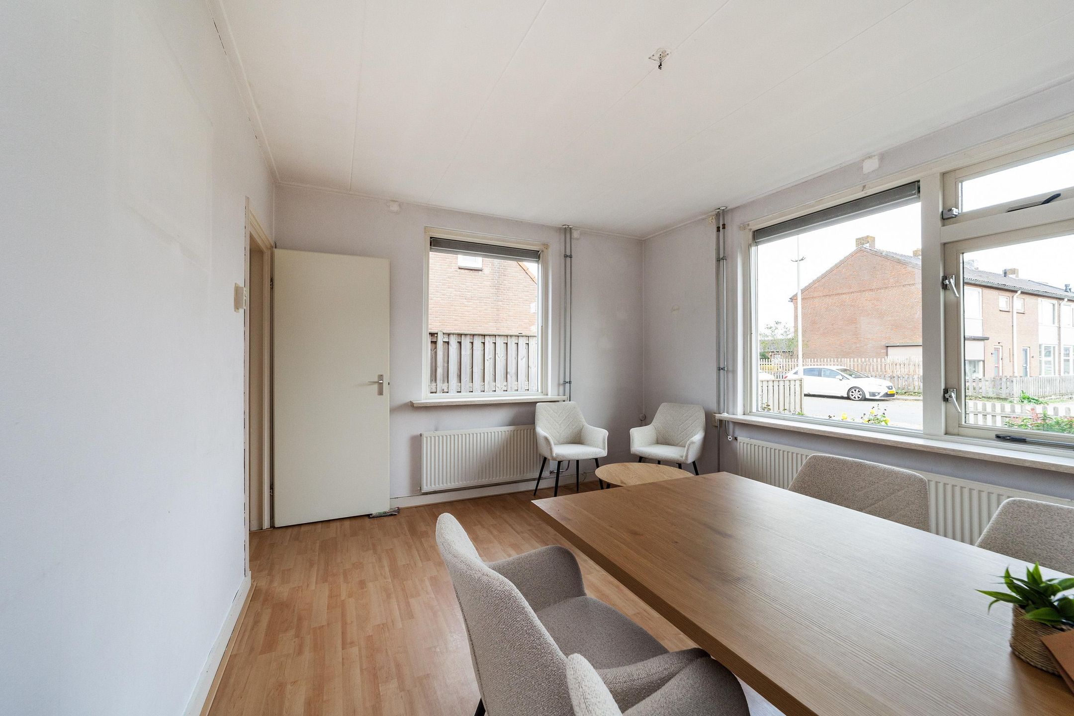 Photo 9 of Hosterd 30