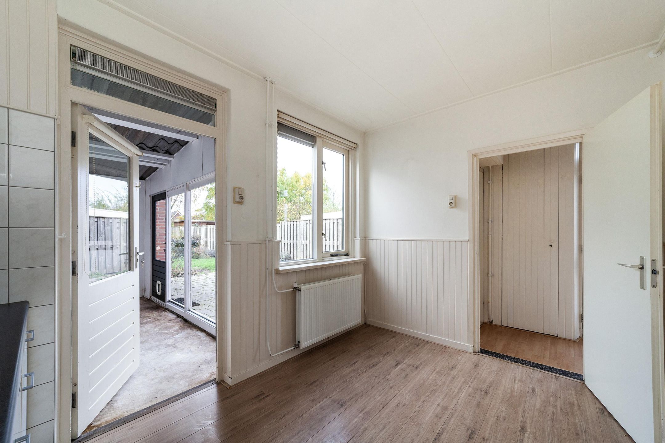 Photo 12 of Hosterd 30
