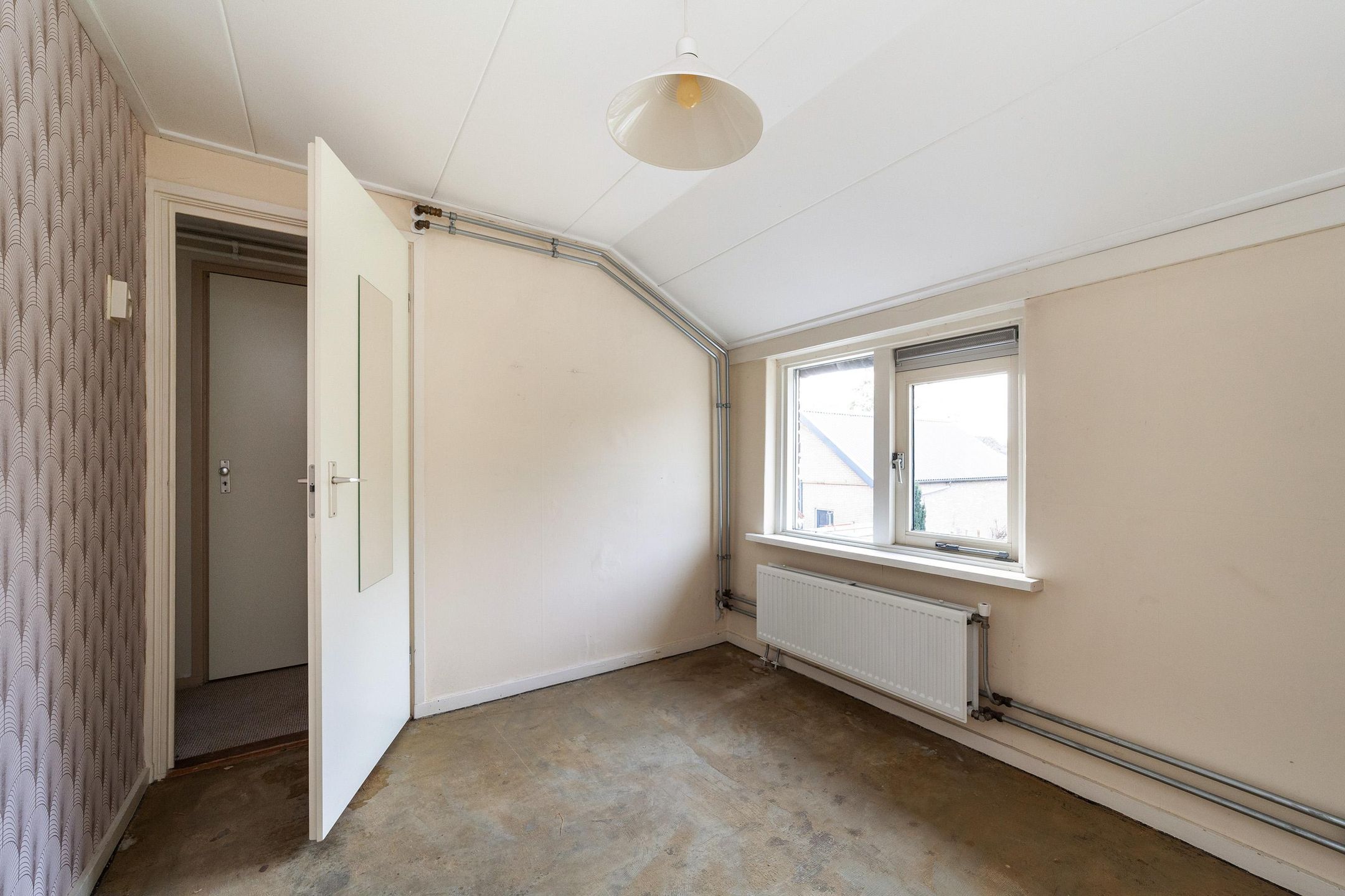 Photo 18 of Hosterd 30