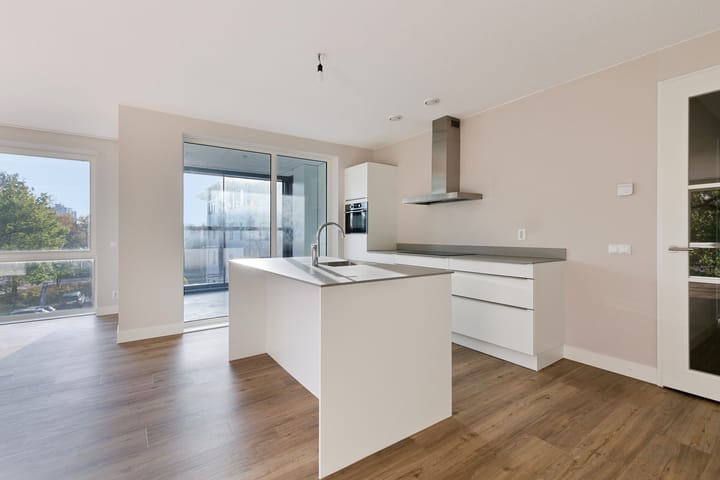 Photo 11 of Mangoweg 333