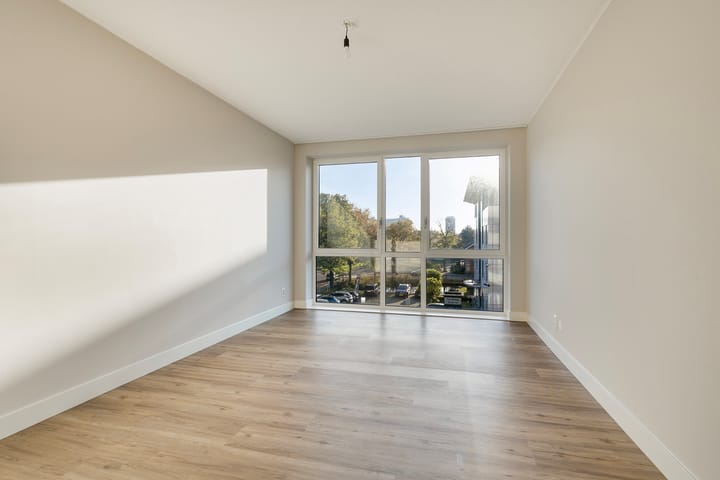 Photo 21 of Mangoweg 333