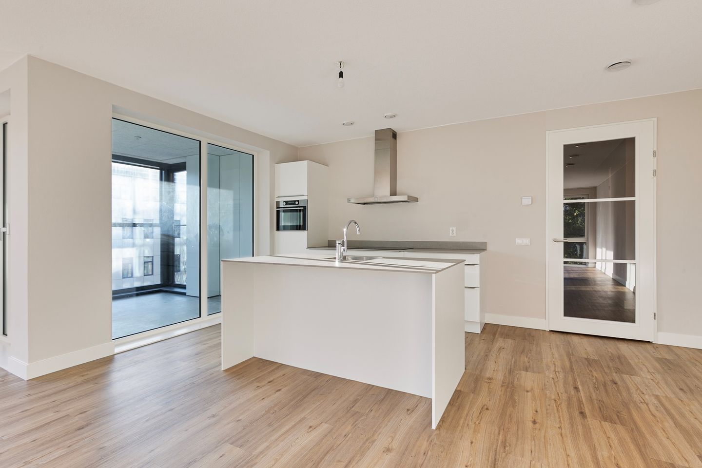 Foto 10 van Mangoweg 333