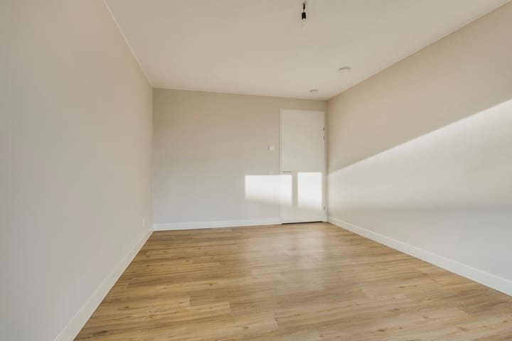 Photo 20 of Mangoweg 333