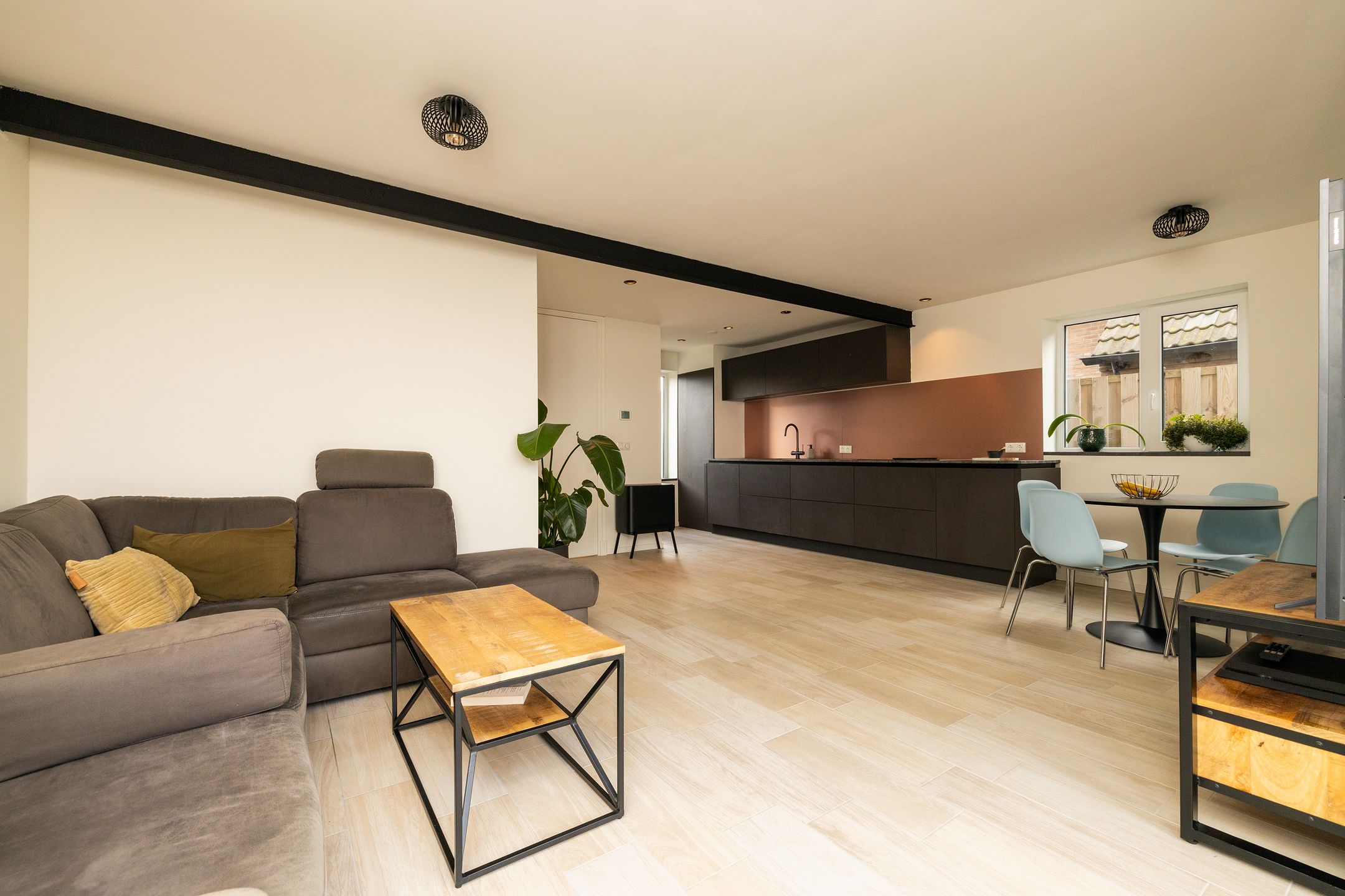 Foto 6 van 's-Gravendamseweg 37-A