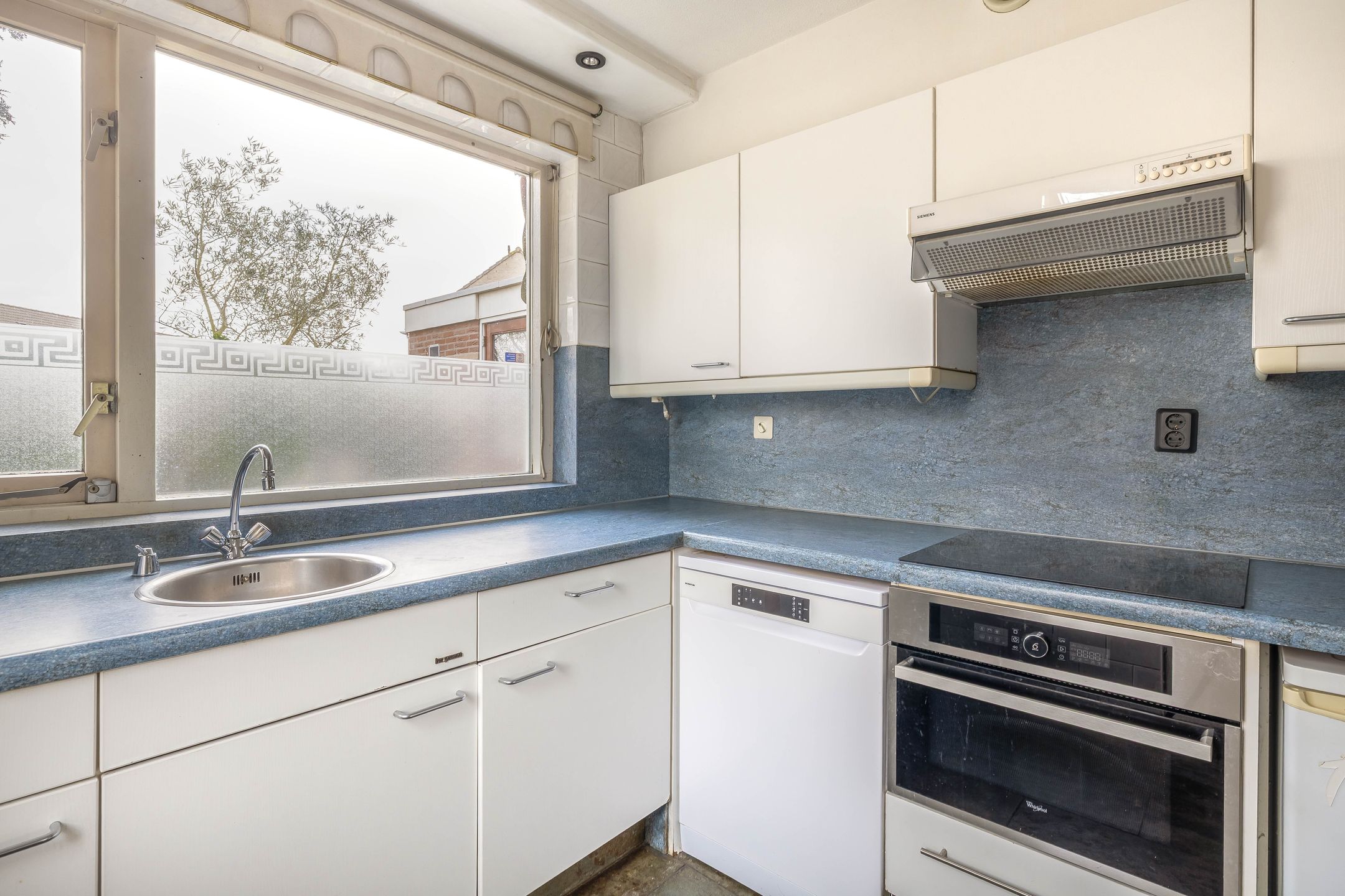 Foto 15 van Bachstraat 73