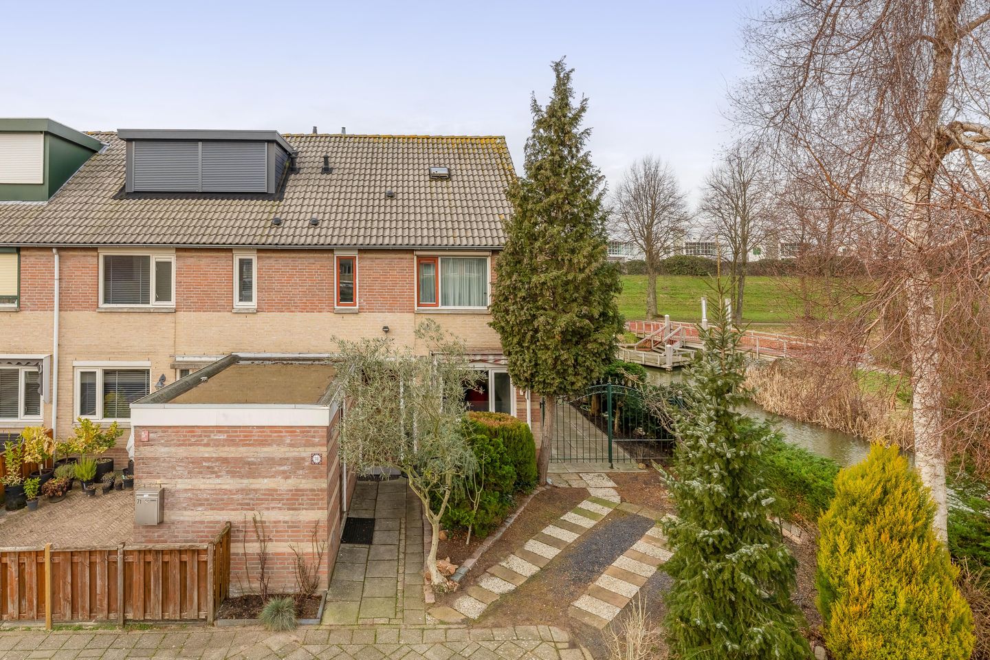 Photo 44 of Bachstraat 73
