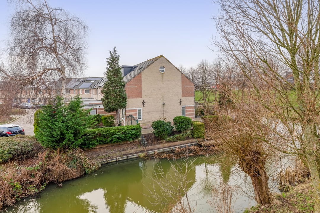 Foto 43 van Bachstraat 73