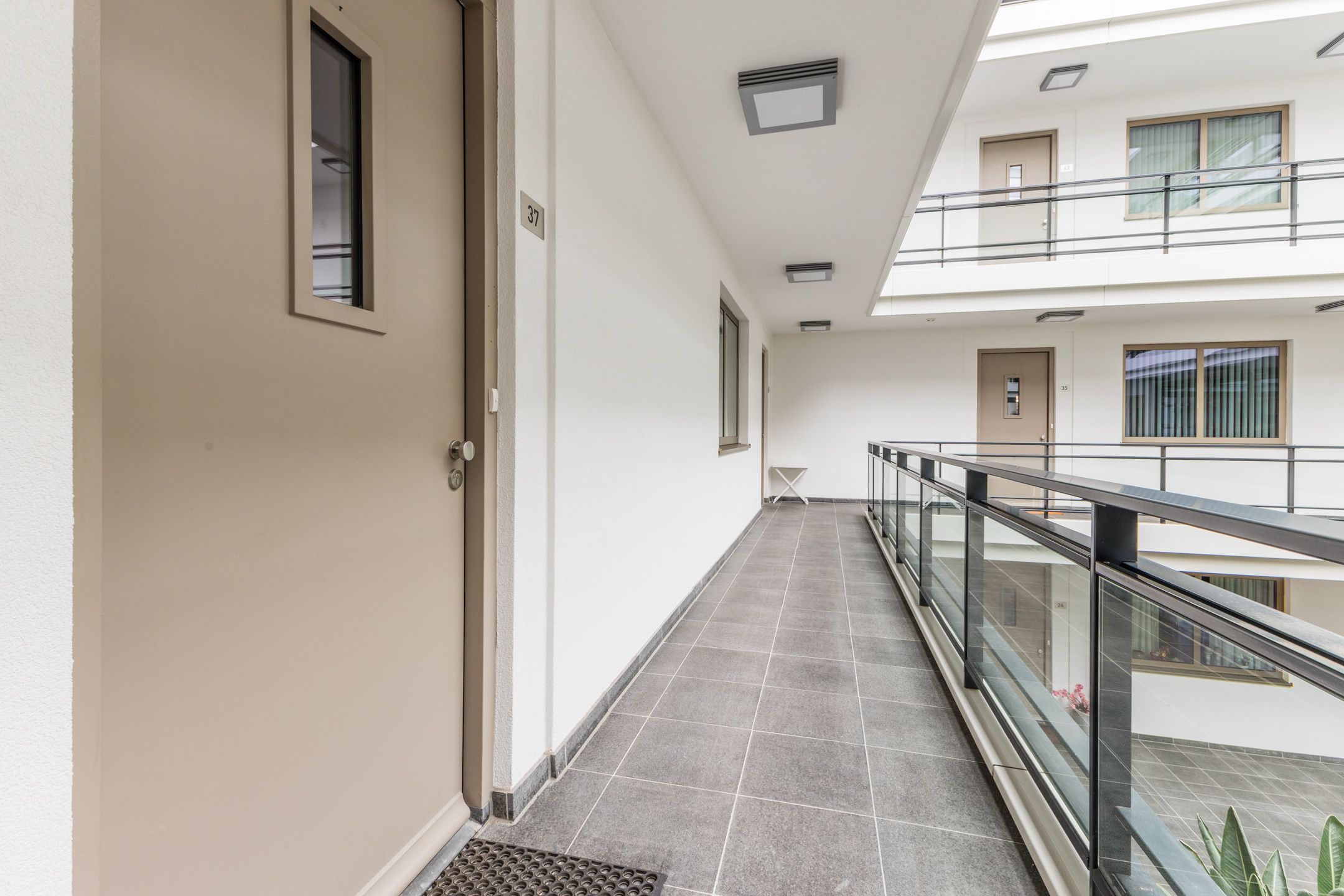 Foto 6 van Jan Wilshof 37