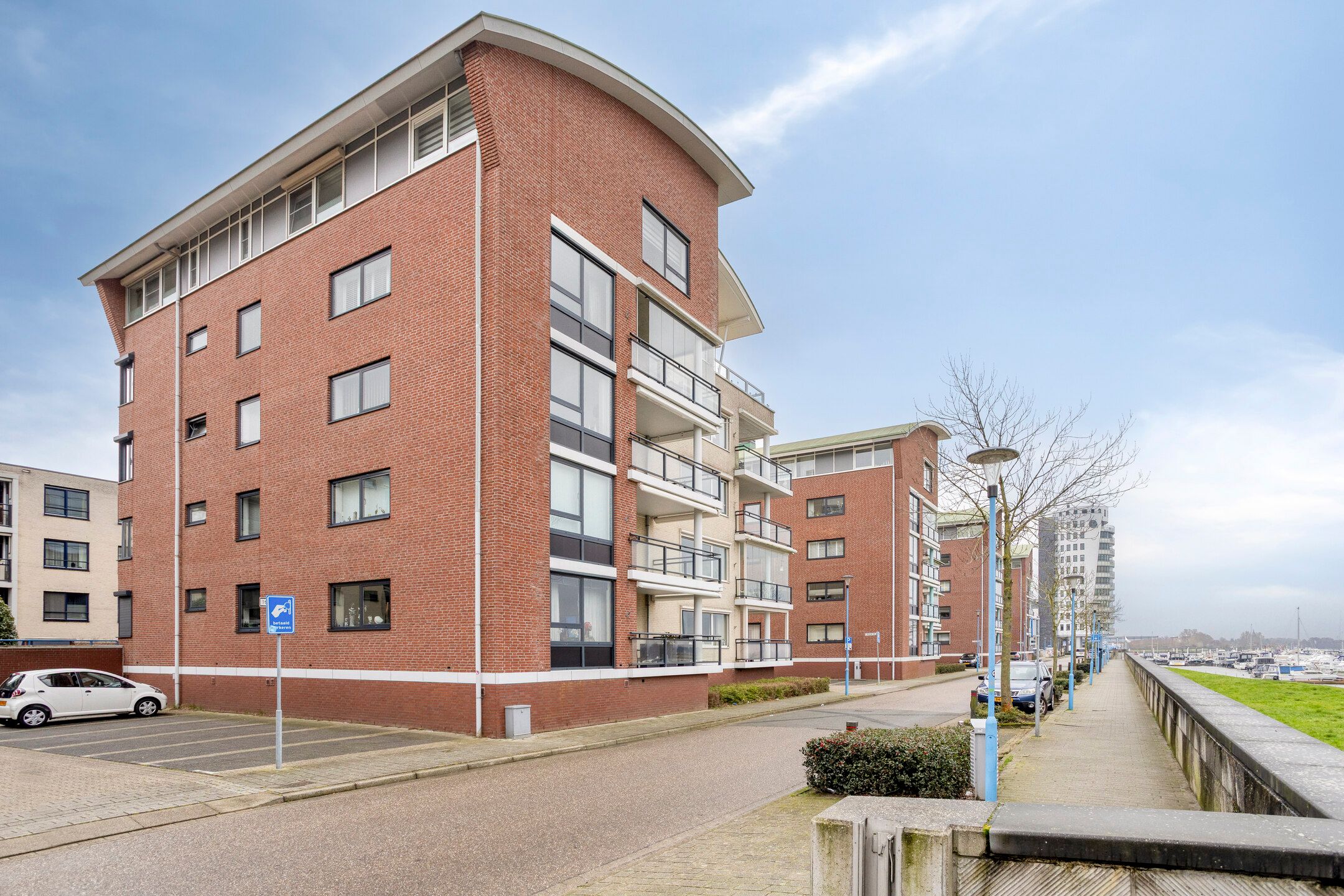 Foto 54 van Maasboulevard 25