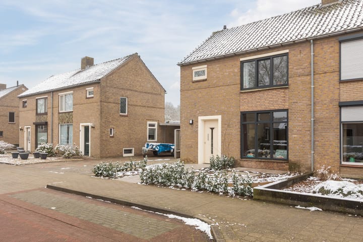 Graaf Hermanstraat 19