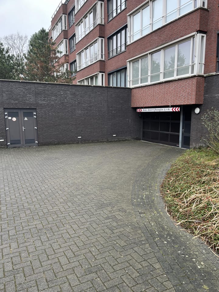 Photo 4 of Bösdaellaan