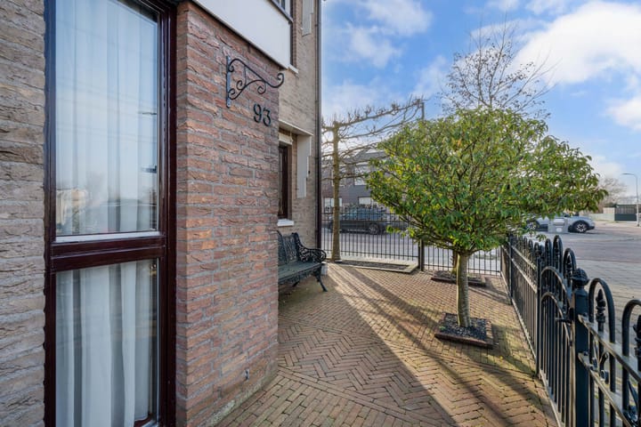 Foto 2 van Bennebroekstraat 93