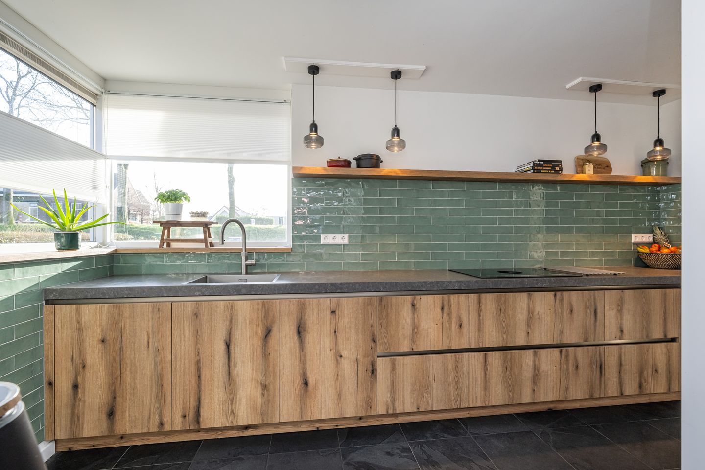 Photo 25 of Molendijk 34