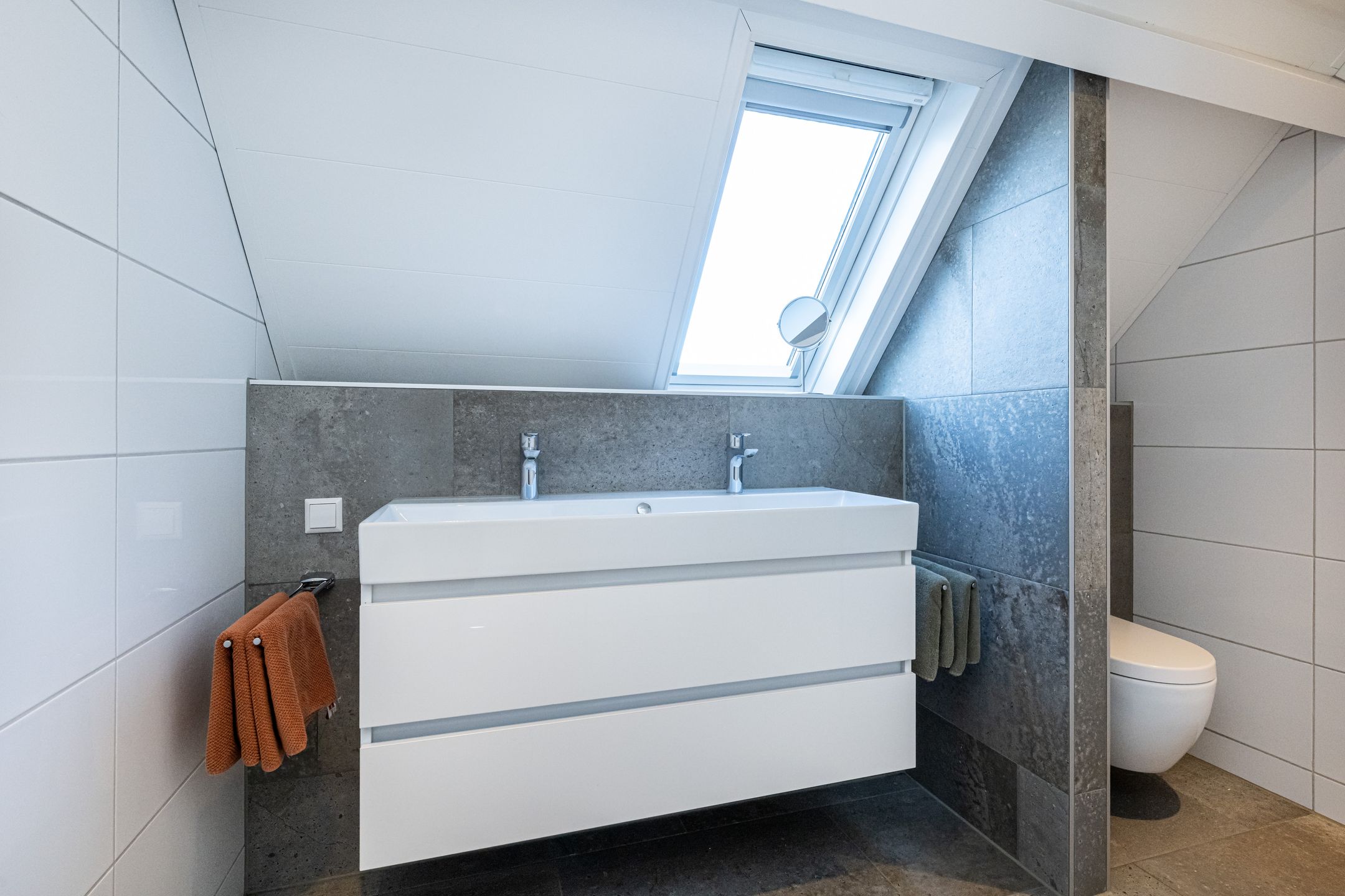 Photo 39 of Molendijk 34