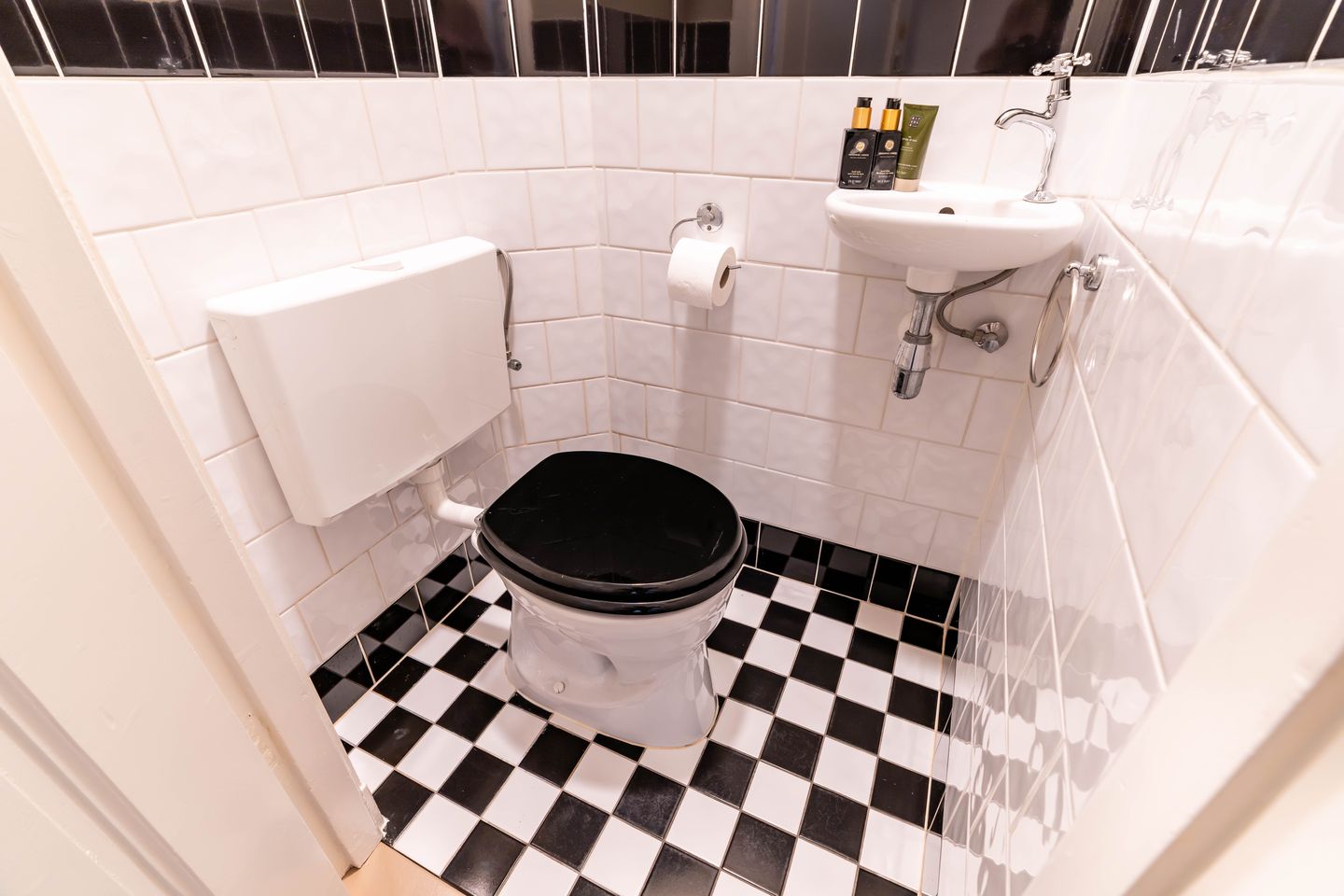 Photo 14 of Willem de Zwijgerlaan 131