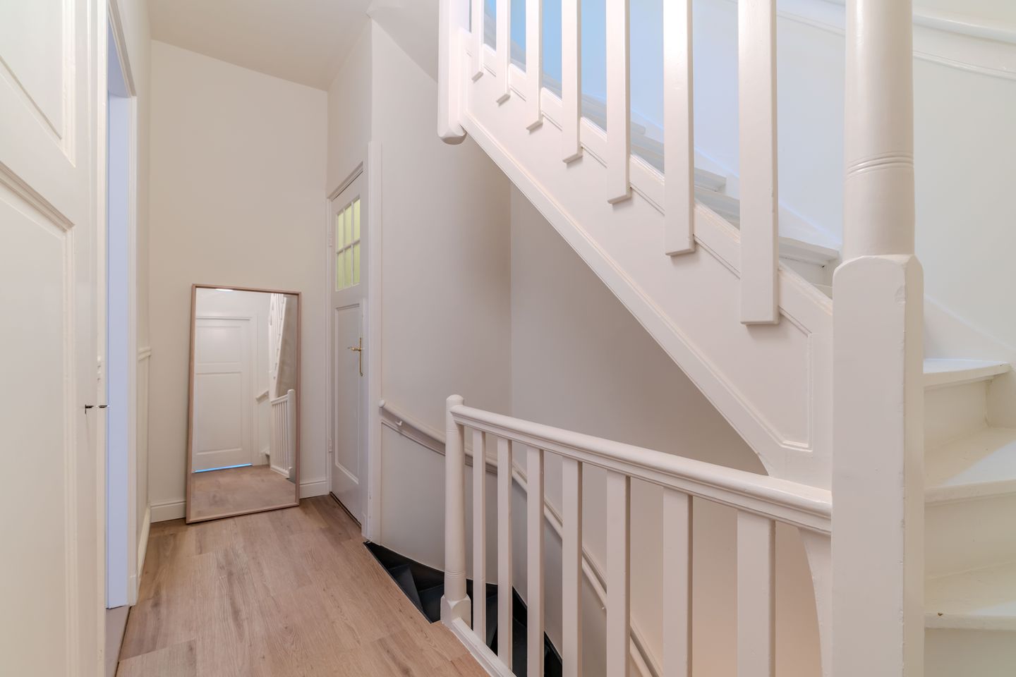 Photo 35 of Willem de Zwijgerlaan 131