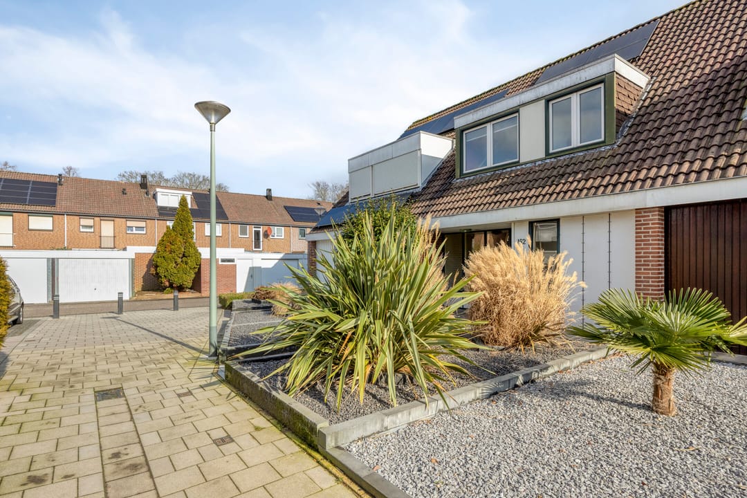 Foto 41 van Kasteel Hillenraedtstraat 152