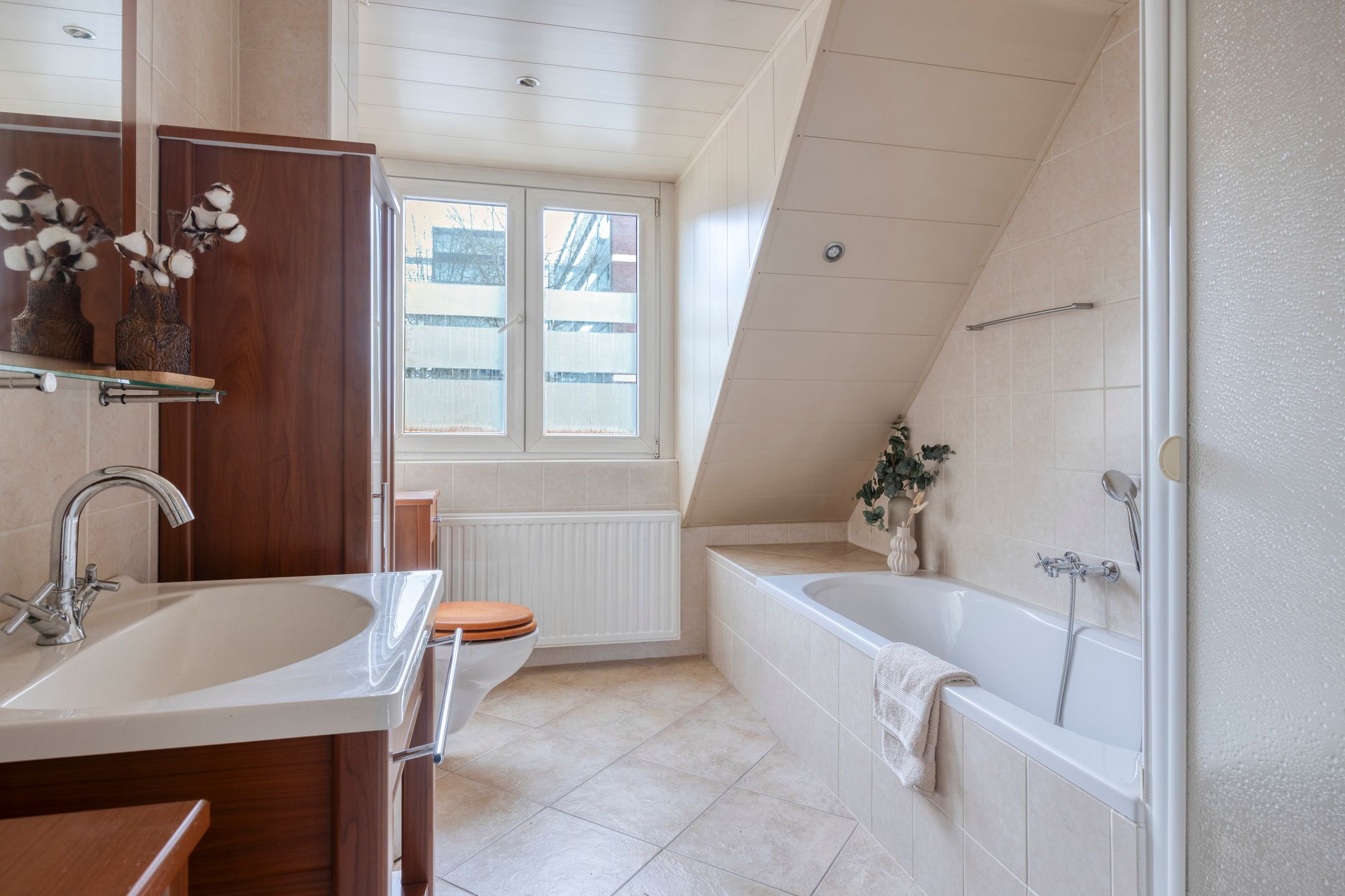 Foto 30 van Kasteel Hillenraedtstraat 152