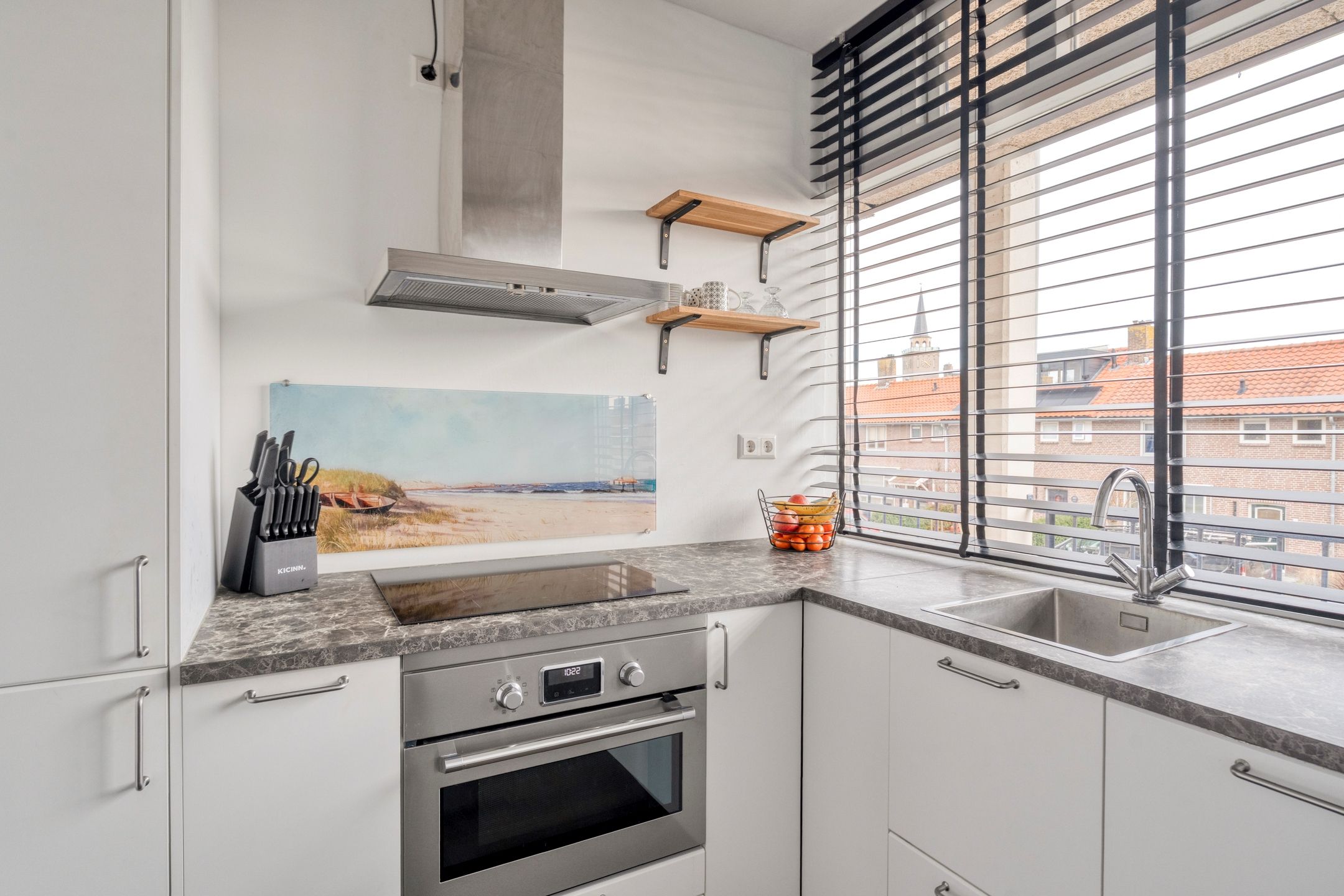 Photo 3 of Marinus Poststraat 49