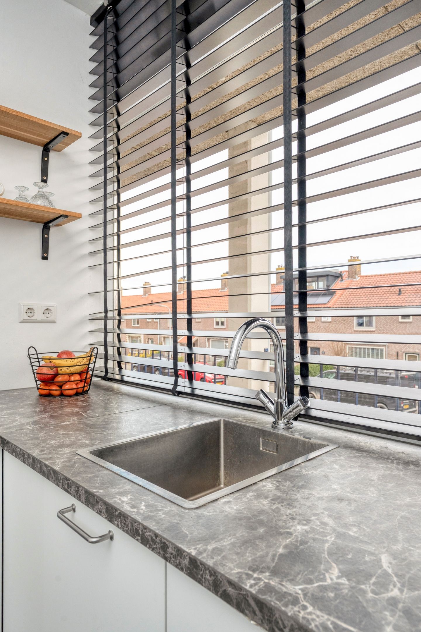 Photo 20 of Marinus Poststraat 49