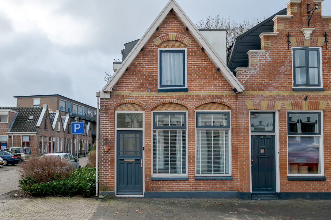 Photo 1 of Wilhelminastraat 32