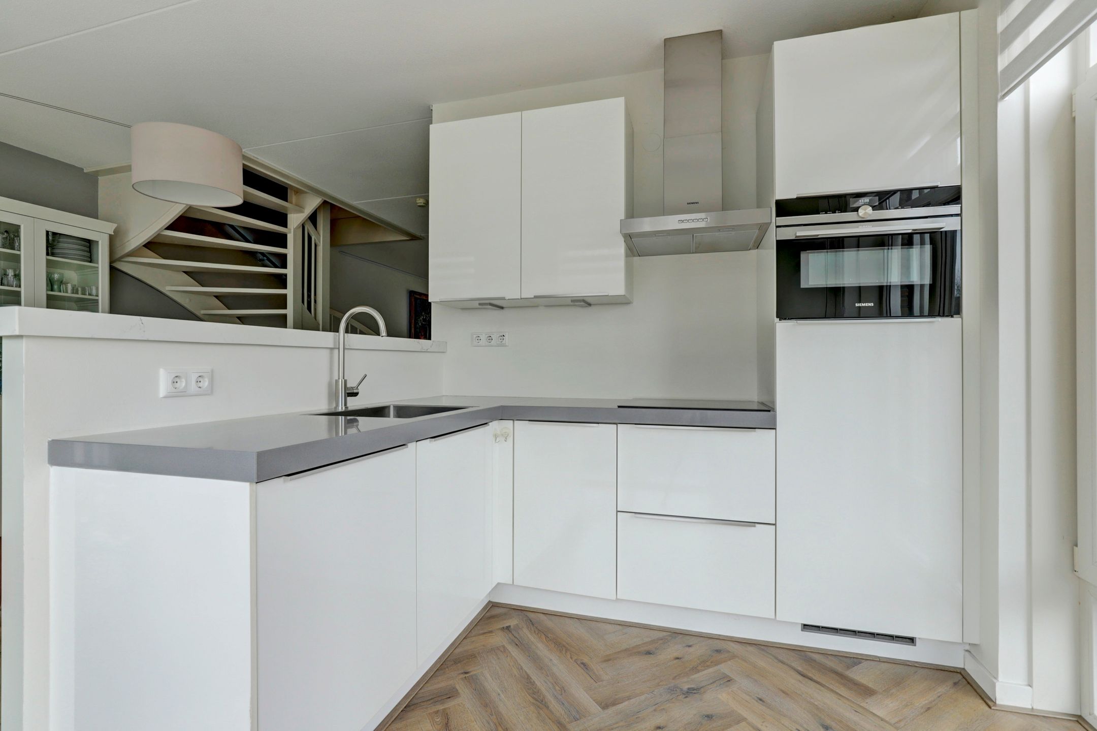 Photo 18 of Schoklandplantsoen 52