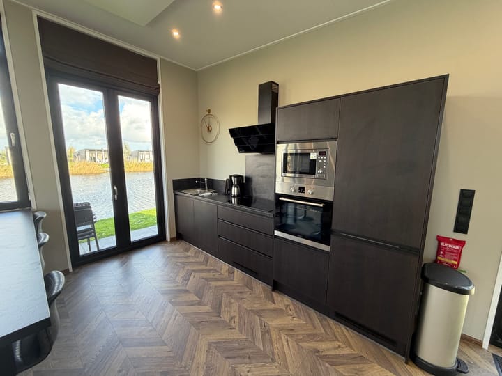 Foto 8 van Flevoweg 90-730