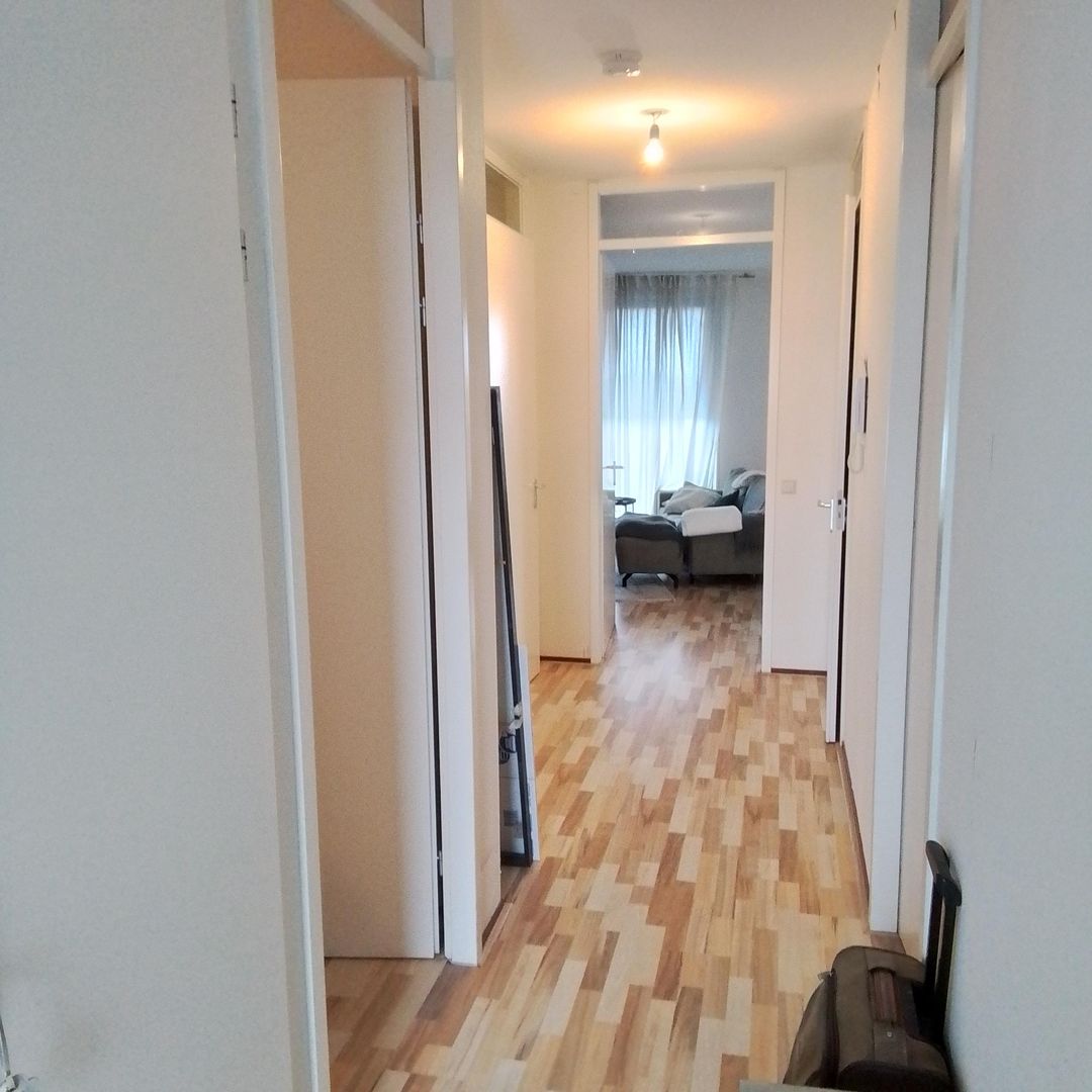 Foto 17 van Carolina MacGillavrylaan 302