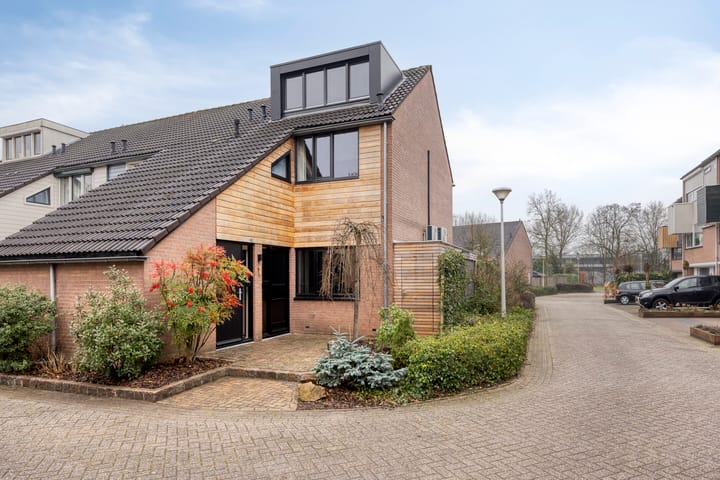 Foto 2 van De Hucht 1