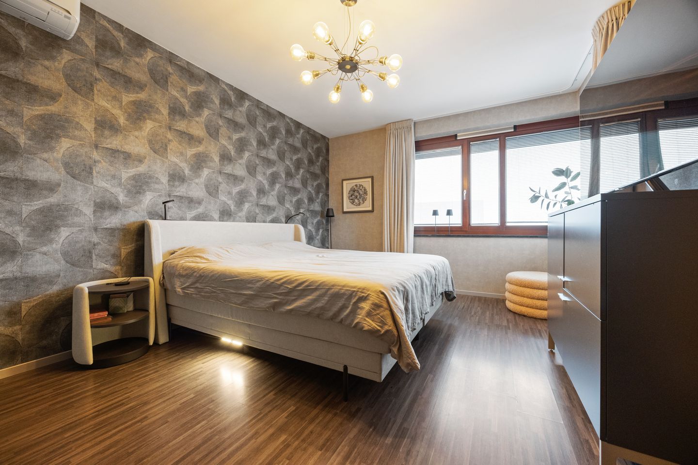 Foto 25 van Laan van de 17e september 10