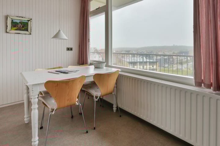 Photo 8 of Van der Wijckplein 11-C