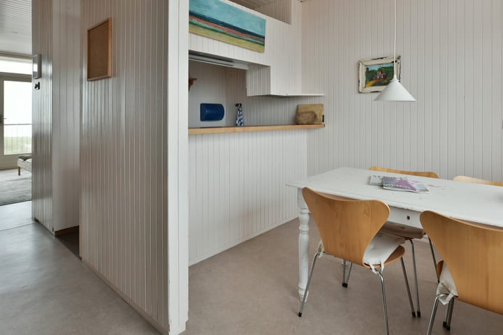 Photo 9 of Van der Wijckplein 11-C