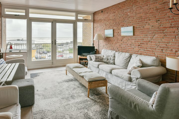 Photo 12 of Van der Wijckplein 11-C