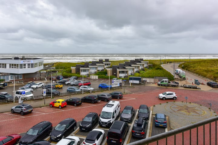 Photo 17 of Van der Wijckplein 11-C