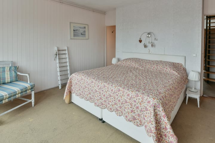 Photo 24 of Van der Wijckplein 11-C