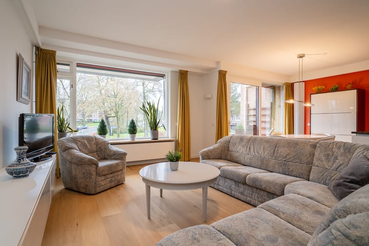 C.F. Klaarstraat 223