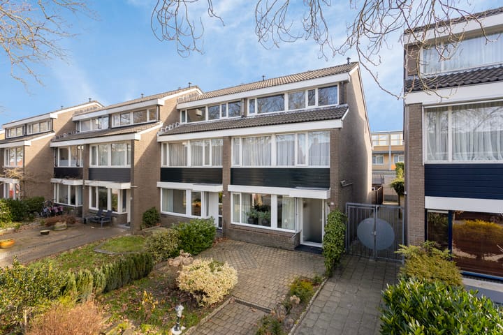 Photo 4 of de Ruyterweg 84