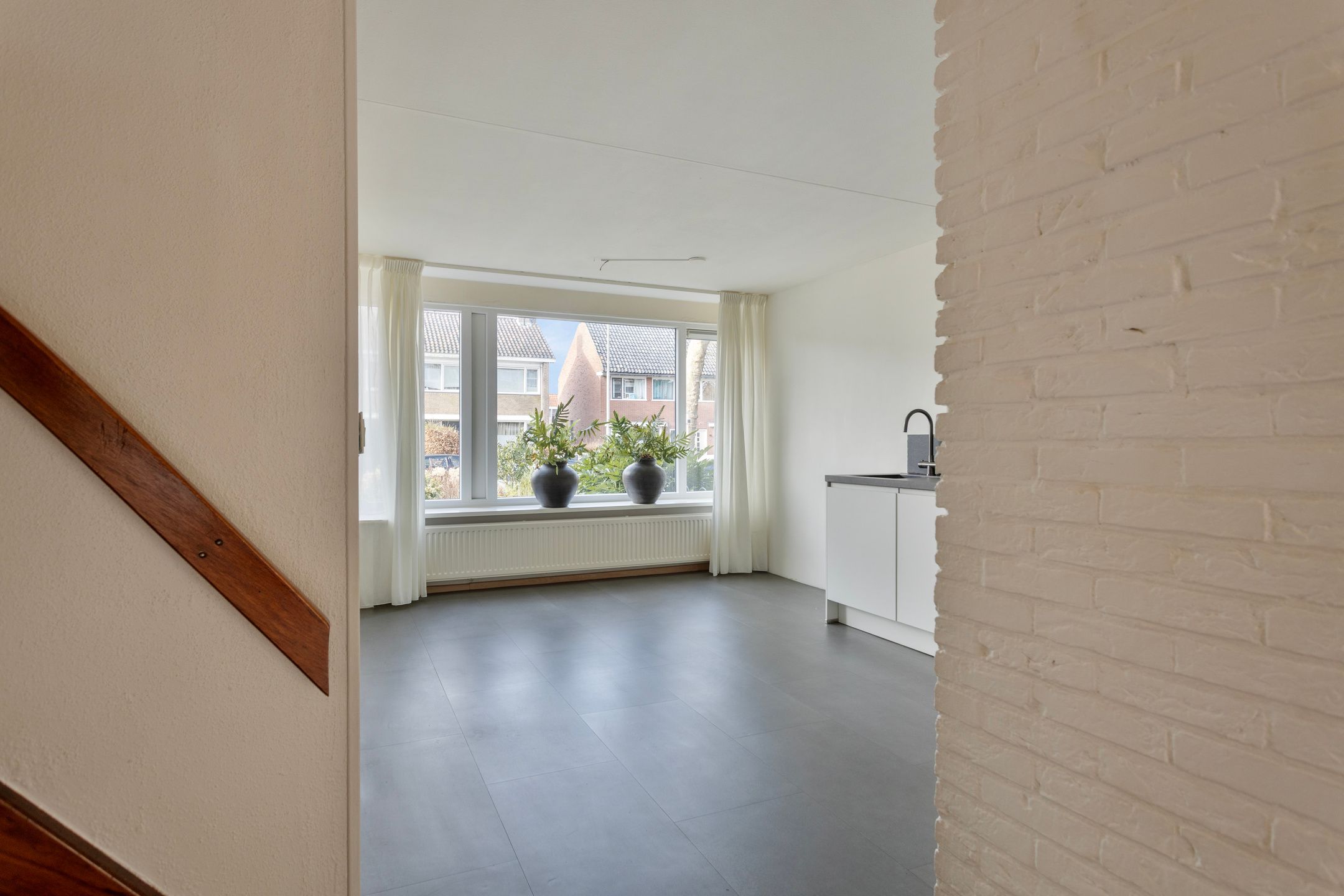 Foto 12 van de Ruyterweg 84