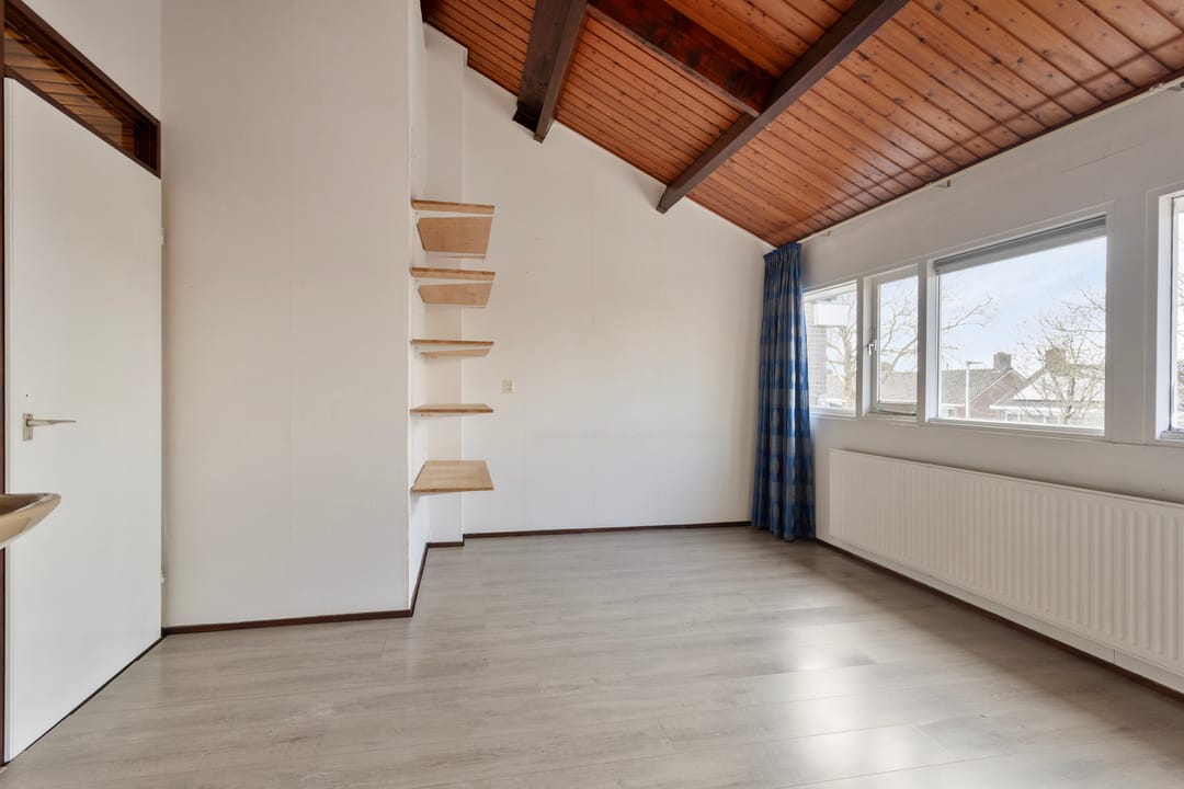 Foto 37 van de Ruyterweg 84