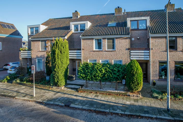 Spoorstraat 40 main image